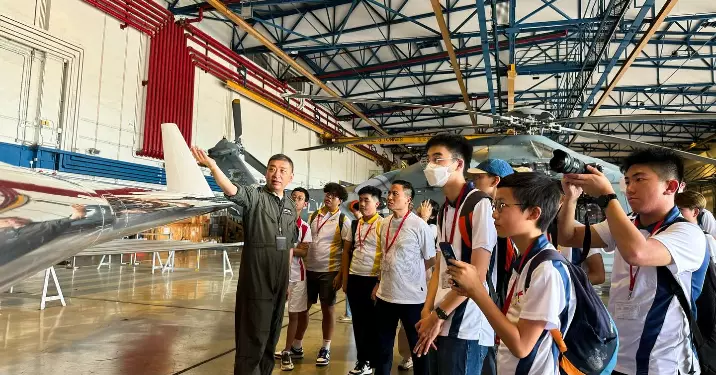 西區少年警訊 • 參觀飛行服務隊 及機場保安 有限公司