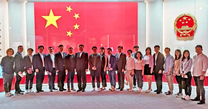 南區區議會總動員 率先參觀國家安全展覽廳