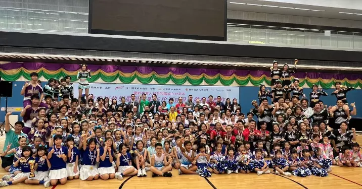 慶祝國慶75周年 西貢區快樂體操啦啦隊比賽暨學界啦啦隊錦標賽