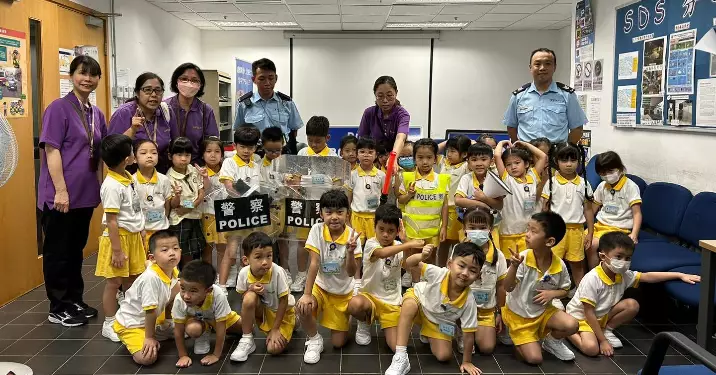 幼稚園學生參觀中區警署 了解警務知識