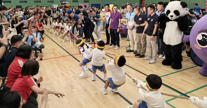 超過1100名幼稚園師生同家長參與 「 親親祖國•童樂日 」