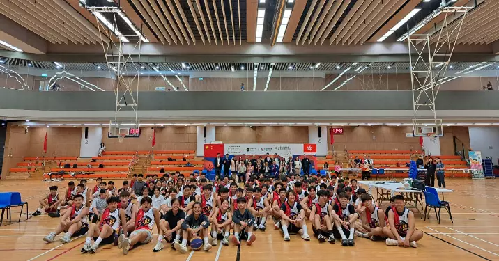 西貢區熱烈慶祝中華人民共和國成立七十五周年