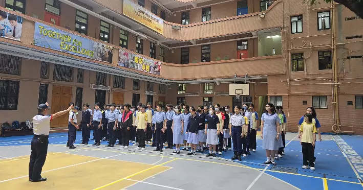 中式步操及升旗訓練