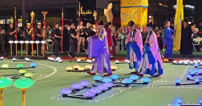 南區盛事多籮籮 戴月披星賀國慶