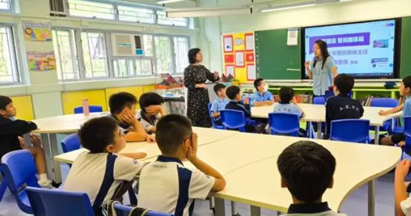 西區少年警訊 • 鴨脷洲街坊學校講座