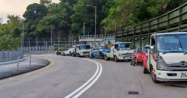 構建安全社區 • 打擊違例泊車及非法駕駛電動可移動工具