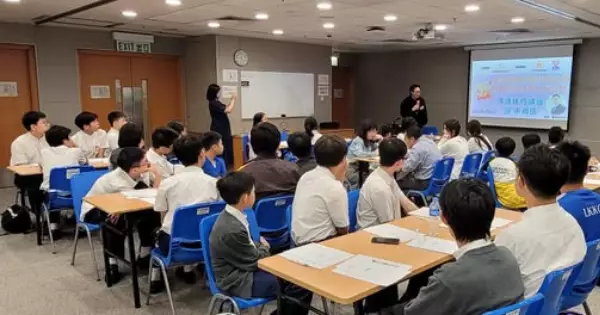 全港青年演講比賽50周年紀念活動之「學藝節」— 演講技巧講座@中西區