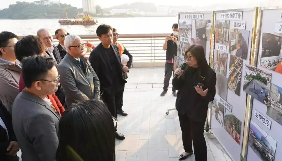持續監察長沙灣海濱臭味情況