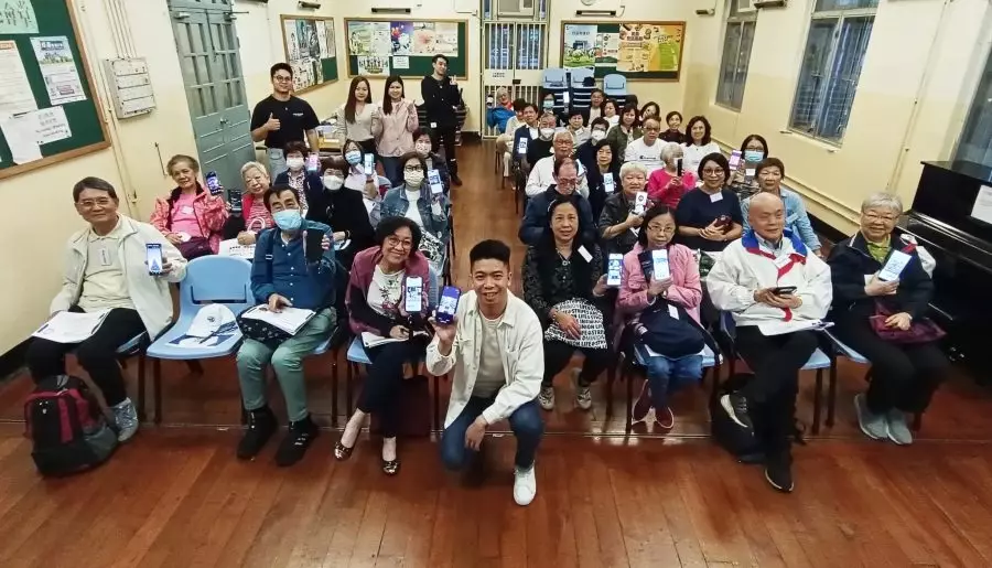 聚賢薈x全民健康協會｜樂齡科技長者手機工作坊