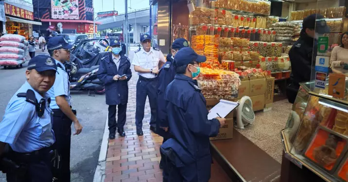 打擊貨物及雜物阻街