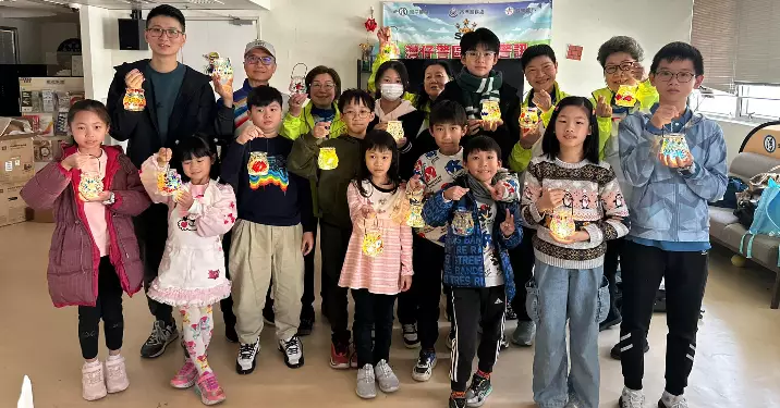 灣仔區少年警訊及耆樂警訊 長幼共融-土耳其馬賽克燭台工作坊
