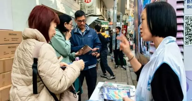 防騙宣傳車走訪中區