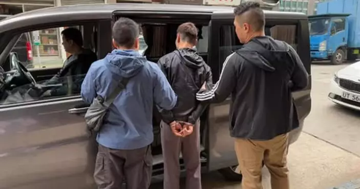 深水埗警區迅速拘3男子 • 涉一宗店舖爆竊案