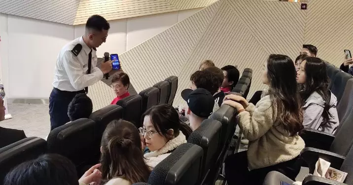 東區警區防騙盾 香港樹仁大學交流生迎新日