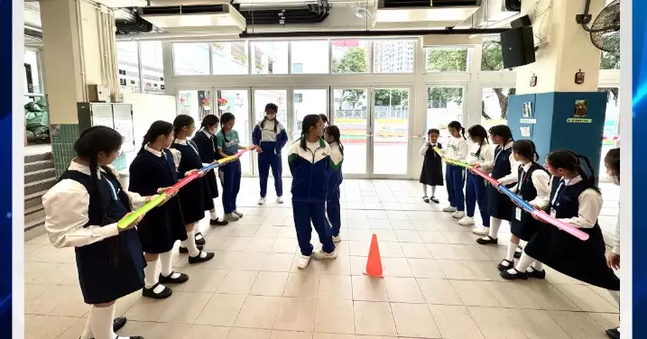 九龍城區少年警訊學校支會-天神嘉諾撒學校 團隊遊戲