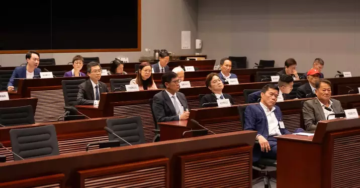 離島區議員與立法會議員舉行會議