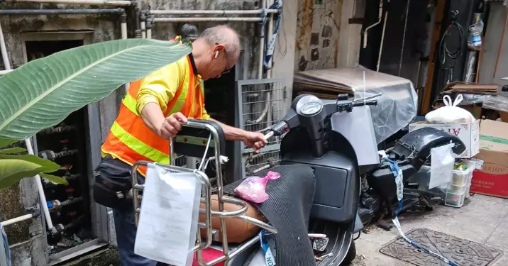 跨部門聯手清棄車 保持街道後巷暢通