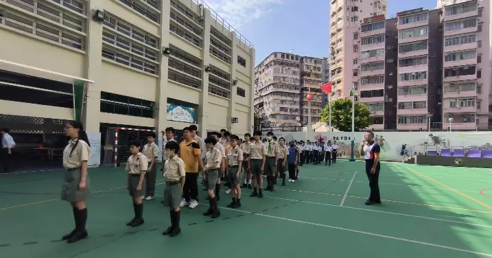 中式步操訓練 @ 世界龍岡學校劉皇發中學