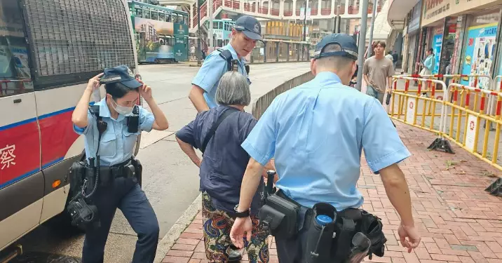 迷途別怕｜警方成功尋回迷途腦退化症婆婆，助其與家人團聚