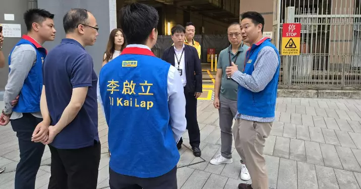 區議員跟進元朗輕鐵站設施升級 港鐵落實多項措施便民