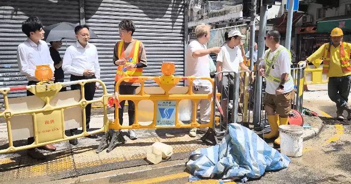 深水埗元州街鹹水管爆裂搶修 水務署急換管解五廈停鹹水問題