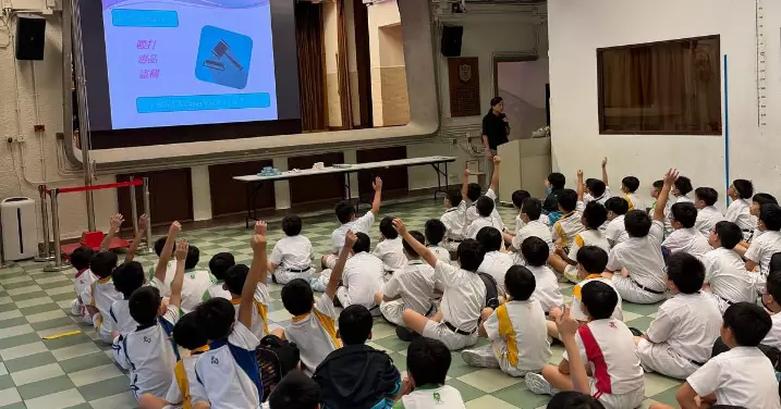 油尖警區把打擊盜竊訊息及青少年罪行誌•師長攻略帶入校園