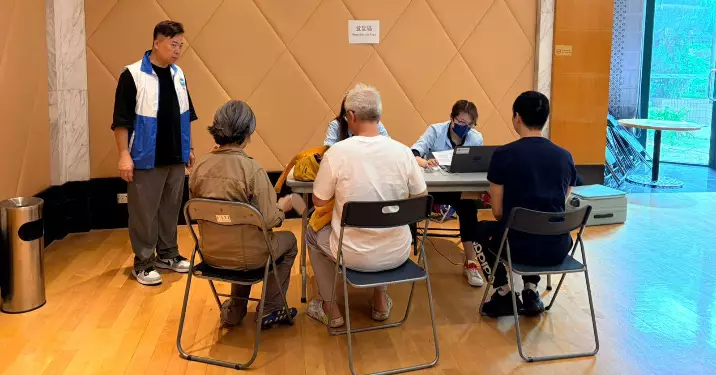 屯門區掃管笏關愛隊開展流感疫苗接種服務 守護社區健康防護網