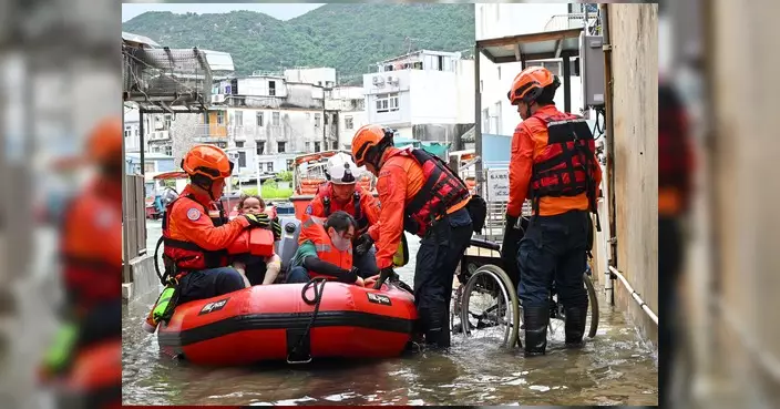 離島民政處聯同多部門大澳演練 模擬颱風水浸救援