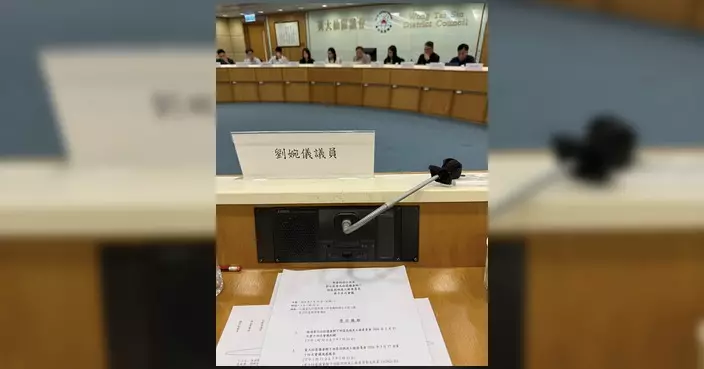 黃大仙區議會劉婉儀感謝當局接納增設座椅及分階段維修泳池建議