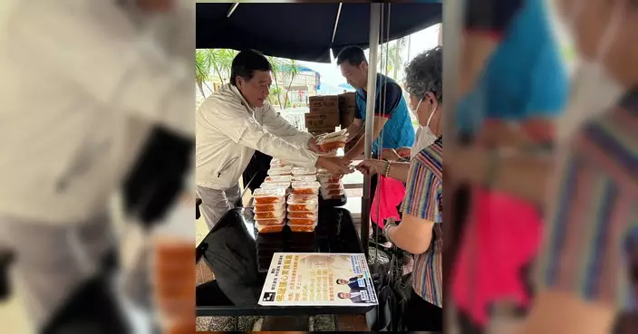 陳權軍辦第三輪佛誕膳心素食飯盒活動 感謝義工及贊助人支持
