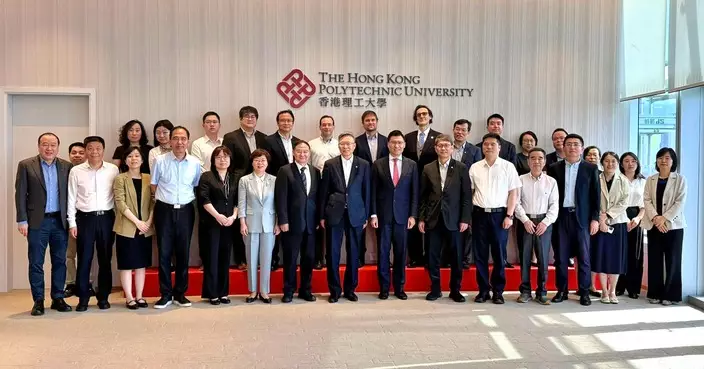 邱達根日前到理工大學參與量子技術研究院研討會