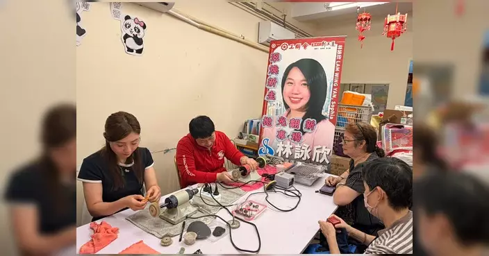林詠欣辦事處辦翠煥新生玉石工作坊 佛誕前夕為街坊玉石拋光翻新