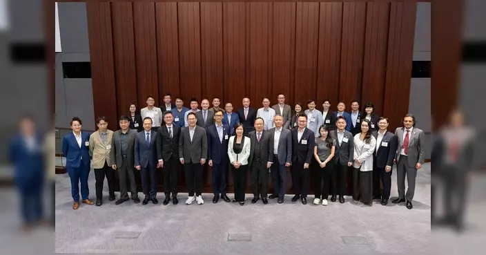 張景勛出席九龍城區議會與立法會議員會議 就區內發展議題交流意見
