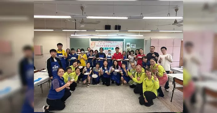 素食工作坊親子班吸引16家庭參加 學做黑椒猴頭菇扒飯
