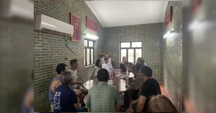 陳月明與木湖村民商討成立村委會 推動村落建設
