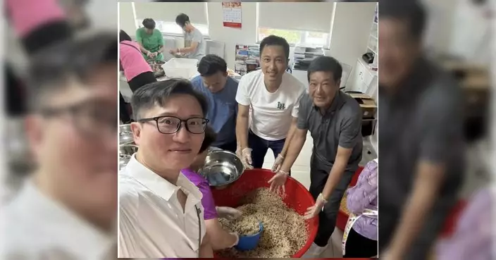 陳權軍李天賜明派四千愛心粽 西貢萬宜遊樂場免費送