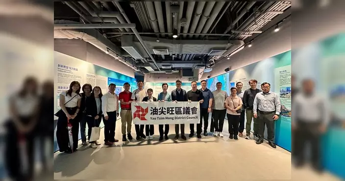Patrick Lau參觀市區更新探知館 沉浸式體驗舊區居住環境