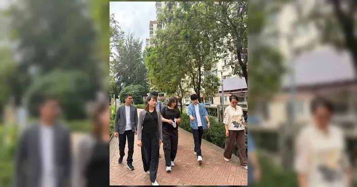 何坤洲聯同區議員約見環保署 跟進美孚一帶臭味問題