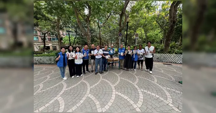 黃啟進馬灣派愛心粽 與街坊共迎端午