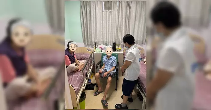 曾卓兒探安老院舍夫婦重聚 聯同滲水辦為街坊解困