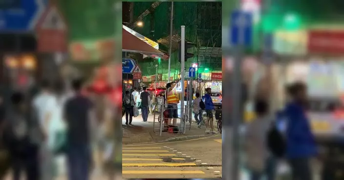 黃馳跟進船澳街德民街交界交通燈失靈 致電機電署及警方處理