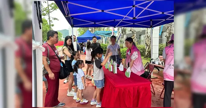 大埔關愛隊設攤位與居民同賀端午