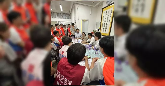 麥美娟視察鰂魚涌地盤戰時炸彈現場 民政地區治理團隊全力支援