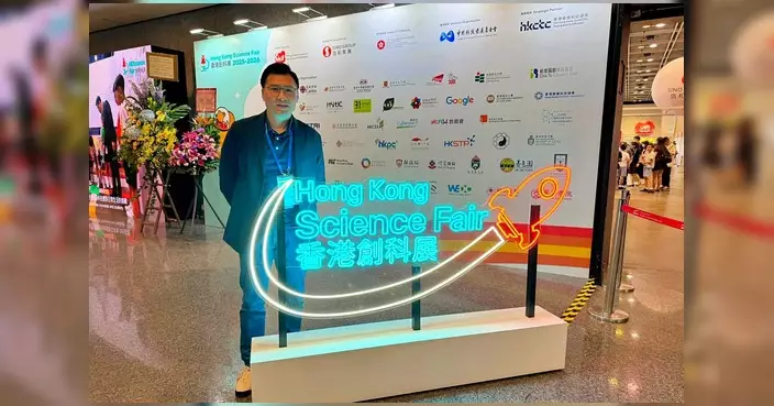 邱達根到訪創科展為學生打氣 鼓勵用科技解決生活問題