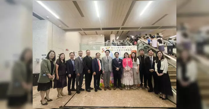 姚國威劉桂容出席聯校畢業典禮 見證306位畢業生完成學前旅程