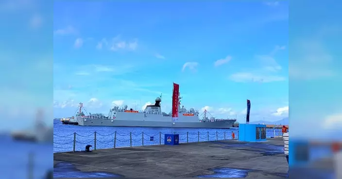 黃遠康參觀昂船洲軍營 感受國家對港關懷