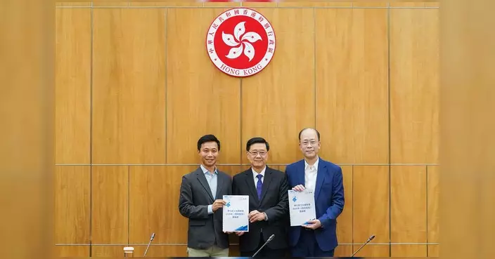 林振昇向特首提交施政報告建議書 涵蓋就業扶貧等51項政策