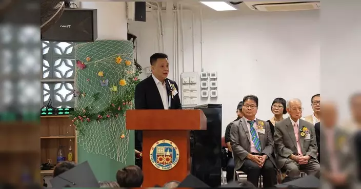 鄧飛出席鮮魚行學校畢業典禮 勉勵學生貢獻社會