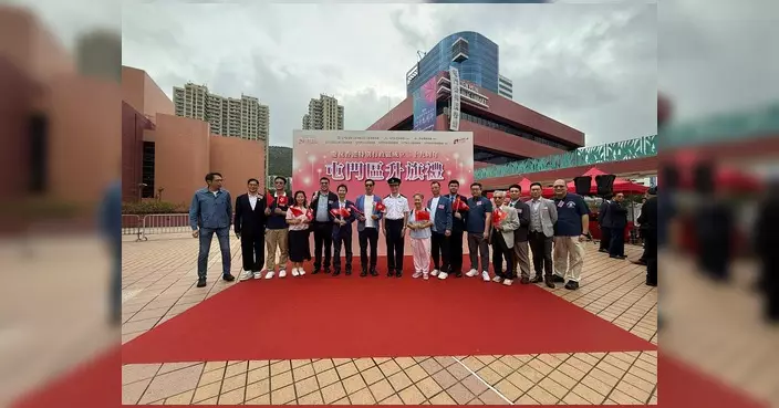 馮沛賢出席屯門區慶祝特區成立29周年升旗禮