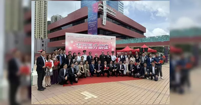 謝永恒出席屯門區升旗禮 與社區領袖學生共賀回歸29周年